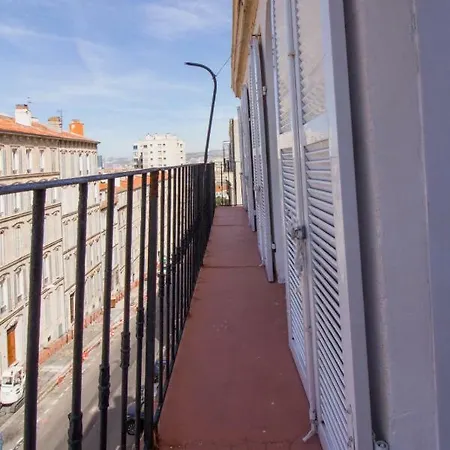 Luckey Homes - Boulevard Andre Aune Apartament *